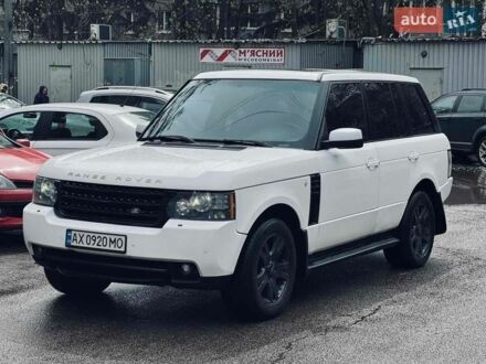Белый Ленд Ровер Рендж Ровер, объемом двигателя 4.4 л и пробегом 350 тыс. км за 6900 $, фото 1 на Automoto.ua