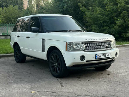 Ленд Ровер Рендж Ровер 2008 в Житомире на Automoto.ua Белый Ленд Ровер Рендж Ровер, объемом двигателя 4.4 л и пробегом 315 тыс. км за 8900 $, фото 1 на Automoto.ua