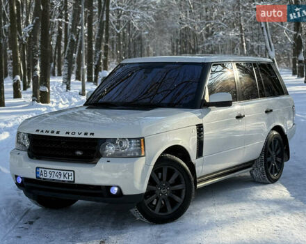 Белый Ленд Ровер Рендж Ровер, объемом двигателя 5 л и пробегом 179 тыс. км за 16499 $, фото 1 на Automoto.ua