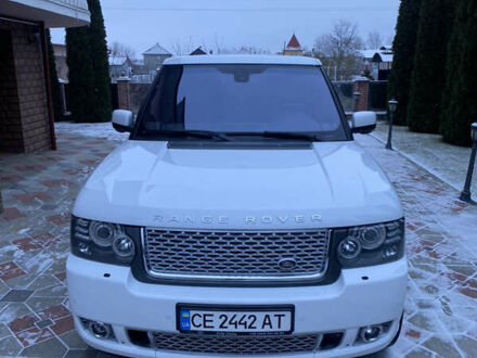 Ленд Ровер Рендж Ровер 2011 в Черновцах на Automoto.ua Белый Ленд Ровер Рендж Ровер, объемом двигателя 4.4 л и пробегом 188 тыс. км за 28500 $, фото 1 на Automoto.ua