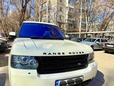 Білий Ленд Ровер Рендж Ровер, об'ємом двигуна 5 л та пробігом 184 тис. км за 17999 $, фото 1 на Automoto.ua