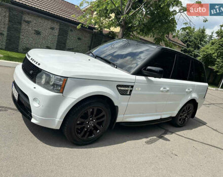 Белый Ленд Ровер Рендж Ровер, объемом двигателя 2.99 л и пробегом 181 тыс. км за 20500 $, фото 1 на Automoto.ua