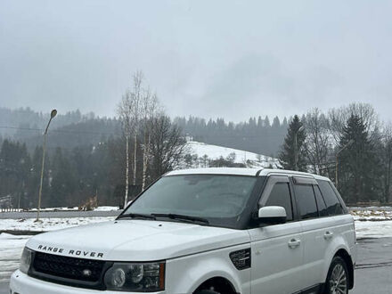 Белый Ленд Ровер Рендж Ровер, объемом двигателя 2.99 л и пробегом 270 тыс. км за 19500 $, фото 1 на Automoto.ua