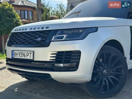 Білий Ленд Ровер Рендж Ровер, об'ємом двигуна 5 л та пробігом 254 тис. км за 31000 $, фото 1 на Automoto.ua