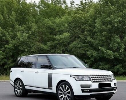 Белый Ленд Ровер Рендж Ровер, объемом двигателя 5 л и пробегом 146 тыс. км за 47700 $, фото 1 на Automoto.ua