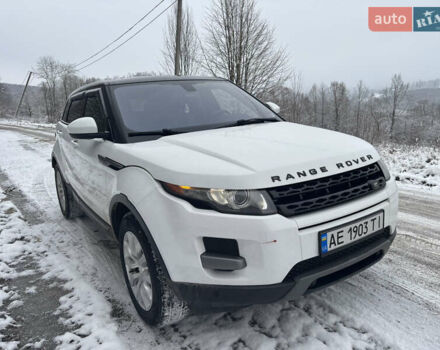 Белый Ленд Ровер Рендж Ровер, объемом двигателя 2 л и пробегом 240 тыс. км за 16500 $, фото 1 на Automoto.ua