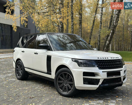 Белый Ленд Ровер Рендж Ровер, объемом двигателя 3 л и пробегом 200 тыс. км за 30500 $, фото 1 на Automoto.ua