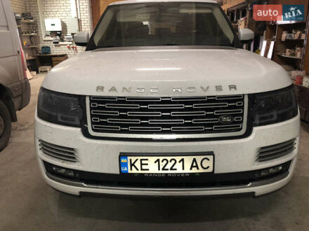 Белый Ленд Ровер Рендж Ровер, объемом двигателя 5 л и пробегом 80 тыс. км за 46000 $, фото 1 на Automoto.ua