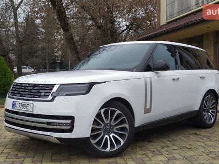 Белый Ленд Ровер Рендж Ровер, объемом двигателя 4.39 л и пробегом 115 тыс. км за 137000 $, фото 1 на Automoto.ua