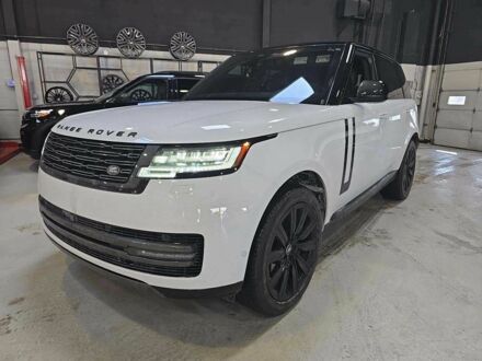 Белый Ленд Ровер Рендж Ровер, объемом двигателя 0 л и пробегом 4 тыс. км за 80000 $, фото 1 на Automoto.ua