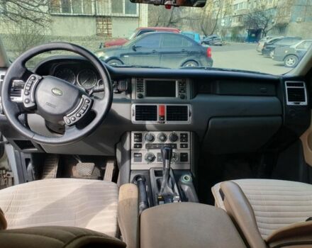 Бежевий Ленд Ровер Рендж Ровер, об'ємом двигуна 3 л та пробігом 300 тис. км за 9000 $, фото 5 на Automoto.ua