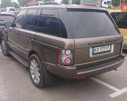 Бежевый Ленд Ровер Рендж Ровер, объемом двигателя 4.37 л и пробегом 215 тыс. км за 25000 $, фото 4 на Automoto.ua