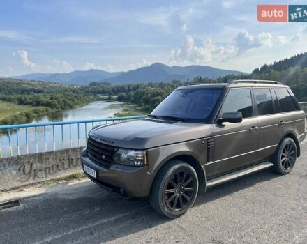 Бежевый Ленд Ровер Рендж Ровер, объемом двигателя 4.37 л и пробегом 215 тыс. км за 25000 $, фото 2 на Automoto.ua