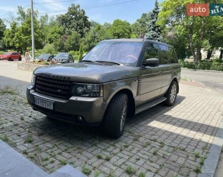 Бежевый Ленд Ровер Рендж Ровер, объемом двигателя 4.37 л и пробегом 215 тыс. км за 25000 $, фото 9 на Automoto.ua