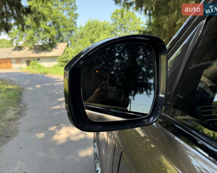 Бежевый Ленд Ровер Рендж Ровер, объемом двигателя 4.4 л и пробегом 208 тыс. км за 39777 $, фото 48 на Automoto.ua