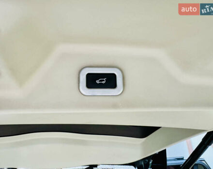 Бежевый Ленд Ровер Рендж Ровер, объемом двигателя 3 л и пробегом 182 тыс. км за 29999 $, фото 19 на Automoto.ua