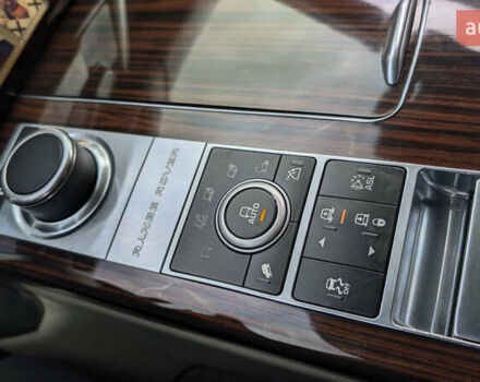 Бежевый Ленд Ровер Рендж Ровер, объемом двигателя 4.4 л и пробегом 208 тыс. км за 37750 $, фото 26 на Automoto.ua