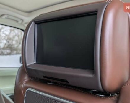 Бежевий Ленд Ровер Рендж Ровер, об'ємом двигуна 4.4 л та пробігом 208 тис. км за 36900 $, фото 27 на Automoto.ua