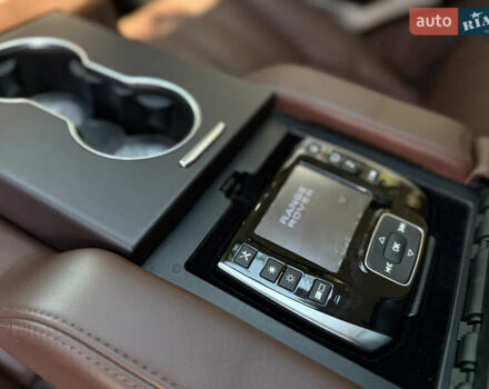 Бежевый Ленд Ровер Рендж Ровер, объемом двигателя 4.4 л и пробегом 208 тыс. км за 39900 $, фото 68 на Automoto.ua