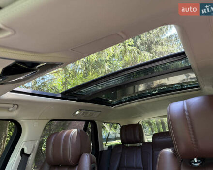 Бежевый Ленд Ровер Рендж Ровер, объемом двигателя 4.4 л и пробегом 208 тыс. км за 37750 $, фото 80 на Automoto.ua