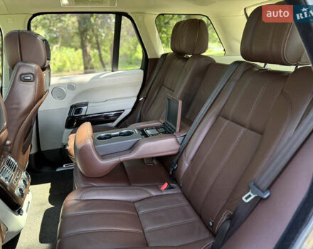 Бежевый Ленд Ровер Рендж Ровер, объемом двигателя 4.4 л и пробегом 208 тыс. км за 39900 $, фото 66 на Automoto.ua