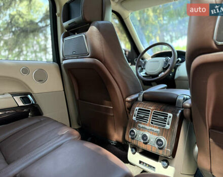 Бежевый Ленд Ровер Рендж Ровер, объемом двигателя 4.4 л и пробегом 208 тыс. км за 39900 $, фото 77 на Automoto.ua