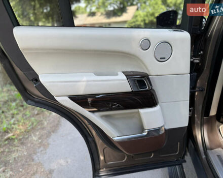 Бежевый Ленд Ровер Рендж Ровер, объемом двигателя 4.4 л и пробегом 208 тыс. км за 39900 $, фото 58 на Automoto.ua