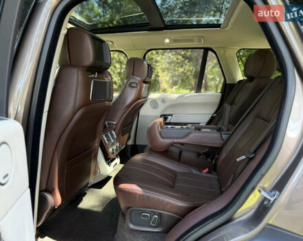 Бежевый Ленд Ровер Рендж Ровер, объемом двигателя 4.4 л и пробегом 208 тыс. км за 39777 $, фото 14 на Automoto.ua