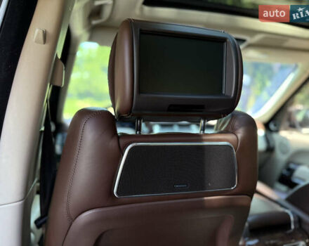 Бежевый Ленд Ровер Рендж Ровер, объемом двигателя 4.4 л и пробегом 208 тыс. км за 39777 $, фото 12 на Automoto.ua