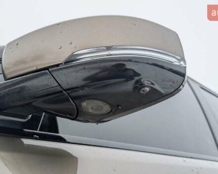 Бежевий Ленд Ровер Рендж Ровер, об'ємом двигуна 4.4 л та пробігом 208 тис. км за 36900 $, фото 86 на Automoto.ua