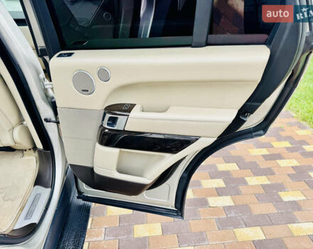 Бежевый Ленд Ровер Рендж Ровер, объемом двигателя 3 л и пробегом 182 тыс. км за 29999 $, фото 21 на Automoto.ua