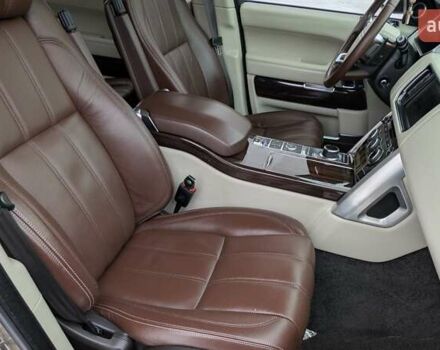 Бежевий Ленд Ровер Рендж Ровер, об'ємом двигуна 4.4 л та пробігом 208 тис. км за 36900 $, фото 41 на Automoto.ua