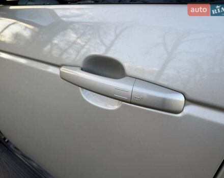 Бежевий Ленд Ровер Рендж Ровер, об'ємом двигуна 4.4 л та пробігом 217 тис. км за 30500 $, фото 33 на Automoto.ua