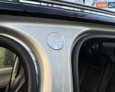 Бежевий Ленд Ровер Рендж Ровер, об'ємом двигуна 4.4 л та пробігом 217 тис. км за 30500 $, фото 34 на Automoto.ua