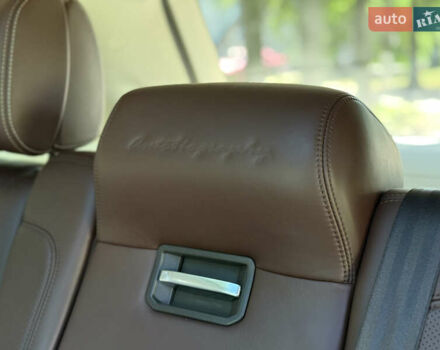 Бежевый Ленд Ровер Рендж Ровер, объемом двигателя 4.4 л и пробегом 208 тыс. км за 37750 $, фото 66 на Automoto.ua