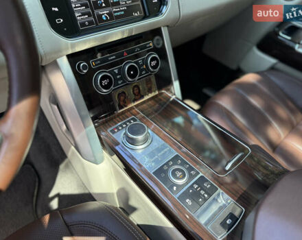 Бежевый Ленд Ровер Рендж Ровер, объемом двигателя 4.4 л и пробегом 208 тыс. км за 39900 $, фото 93 на Automoto.ua