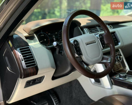 Бежевый Ленд Ровер Рендж Ровер, объемом двигателя 4.4 л и пробегом 208 тыс. км за 39900 $, фото 42 на Automoto.ua