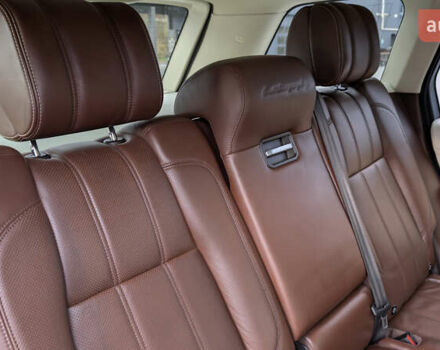 Бежевый Ленд Ровер Рендж Ровер, объемом двигателя 4.4 л и пробегом 208 тыс. км за 37750 $, фото 21 на Automoto.ua