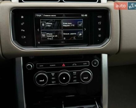 Бежевий Ленд Ровер Рендж Ровер, об'ємом двигуна 2.99 л та пробігом 188 тис. км за 33700 $, фото 13 на Automoto.ua