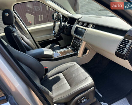 Бежевый Ленд Ровер Рендж Ровер, объемом двигателя 2.99 л и пробегом 124 тыс. км за 46500 $, фото 25 на Automoto.ua