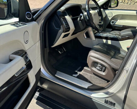 Бежевый Ленд Ровер Рендж Ровер, объемом двигателя 2.99 л и пробегом 124 тыс. км за 41500 $, фото 24 на Automoto.ua