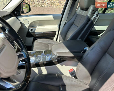 Бежевый Ленд Ровер Рендж Ровер, объемом двигателя 2.99 л и пробегом 124 тыс. км за 41500 $, фото 17 на Automoto.ua