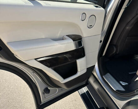 Бежевый Ленд Ровер Рендж Ровер, объемом двигателя 2.99 л и пробегом 124 тыс. км за 41500 $, фото 32 на Automoto.ua