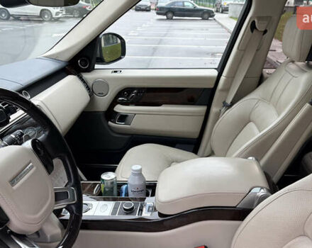 Бежевый Ленд Ровер Рендж Ровер, объемом двигателя 4.37 л и пробегом 243 тыс. км за 72005 $, фото 17 на Automoto.ua