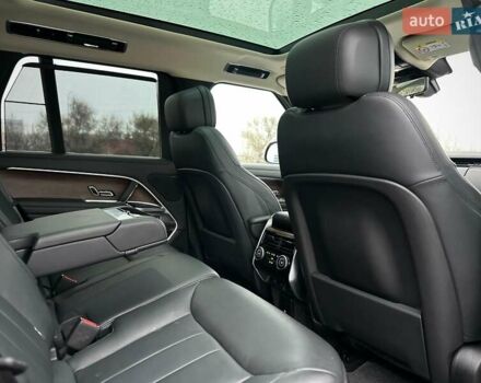 Бежевий Ленд Ровер Рендж Ровер, об'ємом двигуна 4.39 л та пробігом 48 тис. км за 149900 $, фото 52 на Automoto.ua