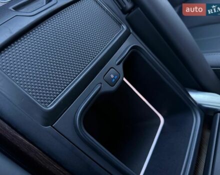 Бежевий Ленд Ровер Рендж Ровер, об'ємом двигуна 4.39 л та пробігом 49 тис. км за 148800 $, фото 75 на Automoto.ua