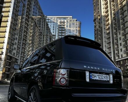 Чорний Ленд Ровер Рендж Ровер, об'ємом двигуна 5 л та пробігом 128 тис. км за 18000 $, фото 1 на Automoto.ua