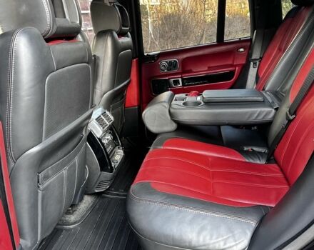 Чорний Ленд Ровер Рендж Ровер, об'ємом двигуна 5 л та пробігом 128 тис. км за 18000 $, фото 4 на Automoto.ua