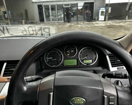 Чорний Ленд Ровер Рендж Ровер, об'ємом двигуна 2.7 л та пробігом 174 тис. км за 4637 $, фото 5 на Automoto.ua