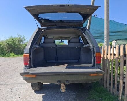 Чорний Ленд Ровер Рендж Ровер, об'ємом двигуна 0 л та пробігом 345 тис. км за 4100 $, фото 4 на Automoto.ua